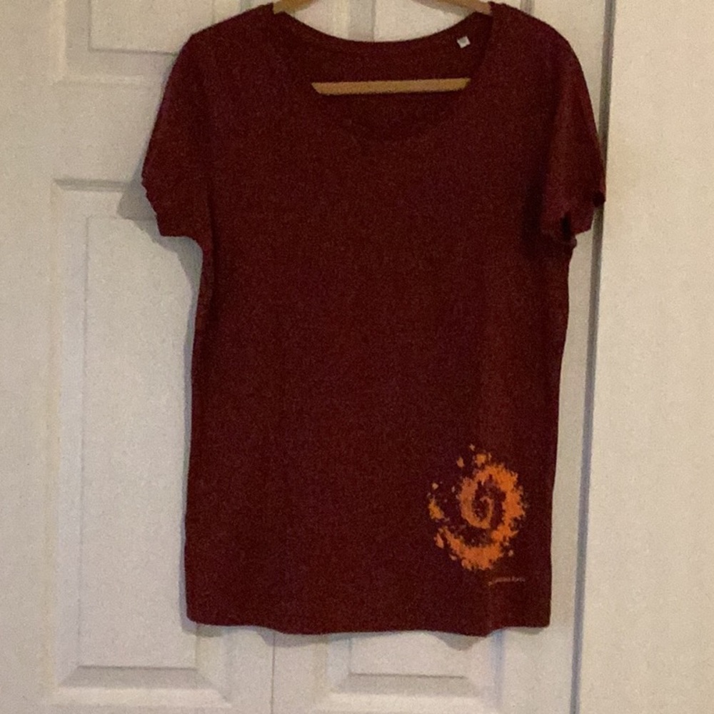 Red Short Sleeve T-Shirt with Decorative Design